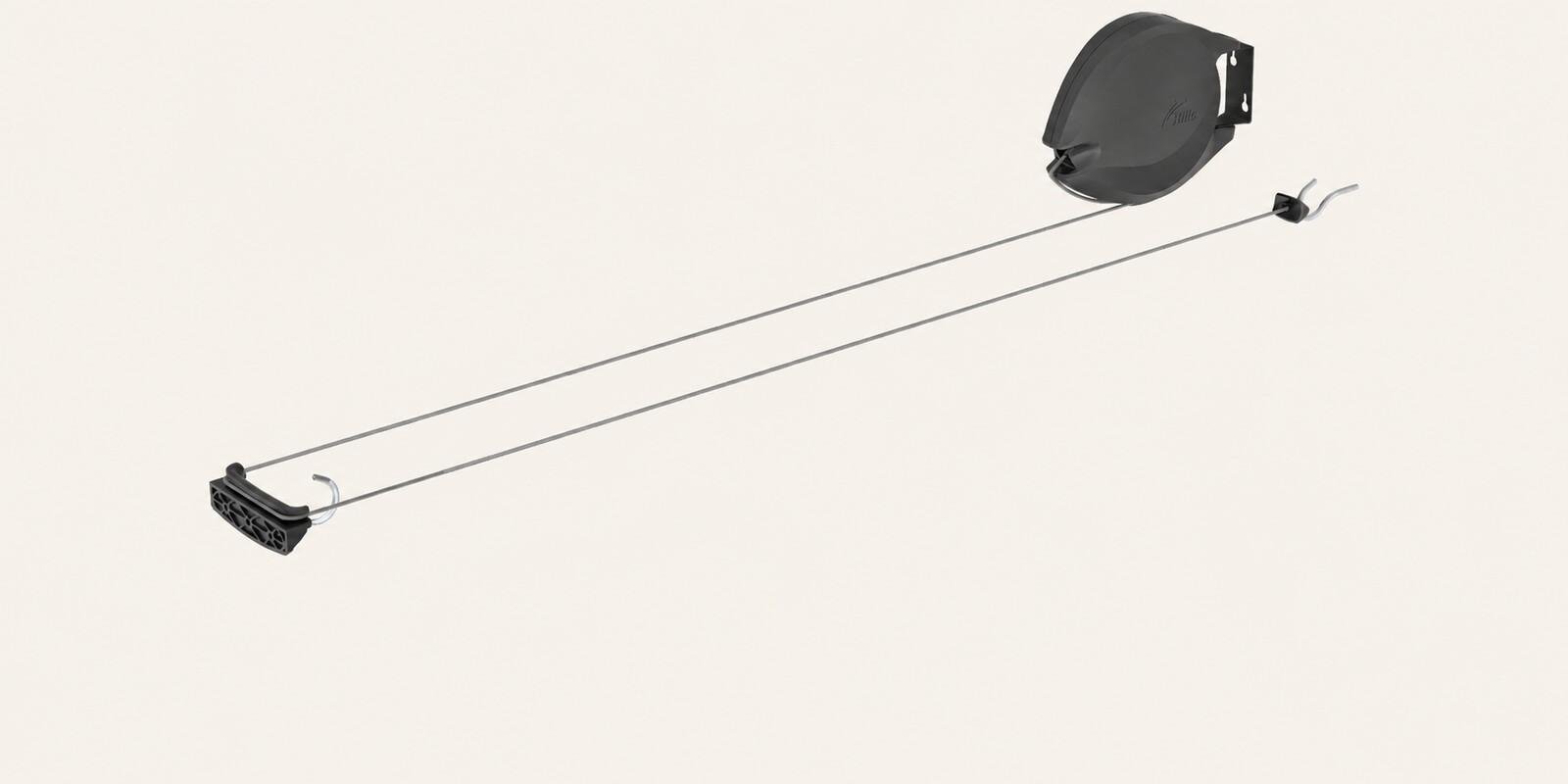 02-single-retractable-line-extended